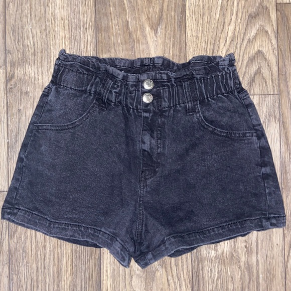 WILD FABLE Black Shorts Small